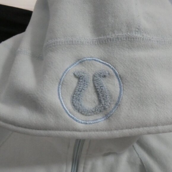 LULULEMON ATHLETICA | 17 pit to pit | Classic Light Blue Zip-Up Scuba Hoodie - Picture 4 of 16